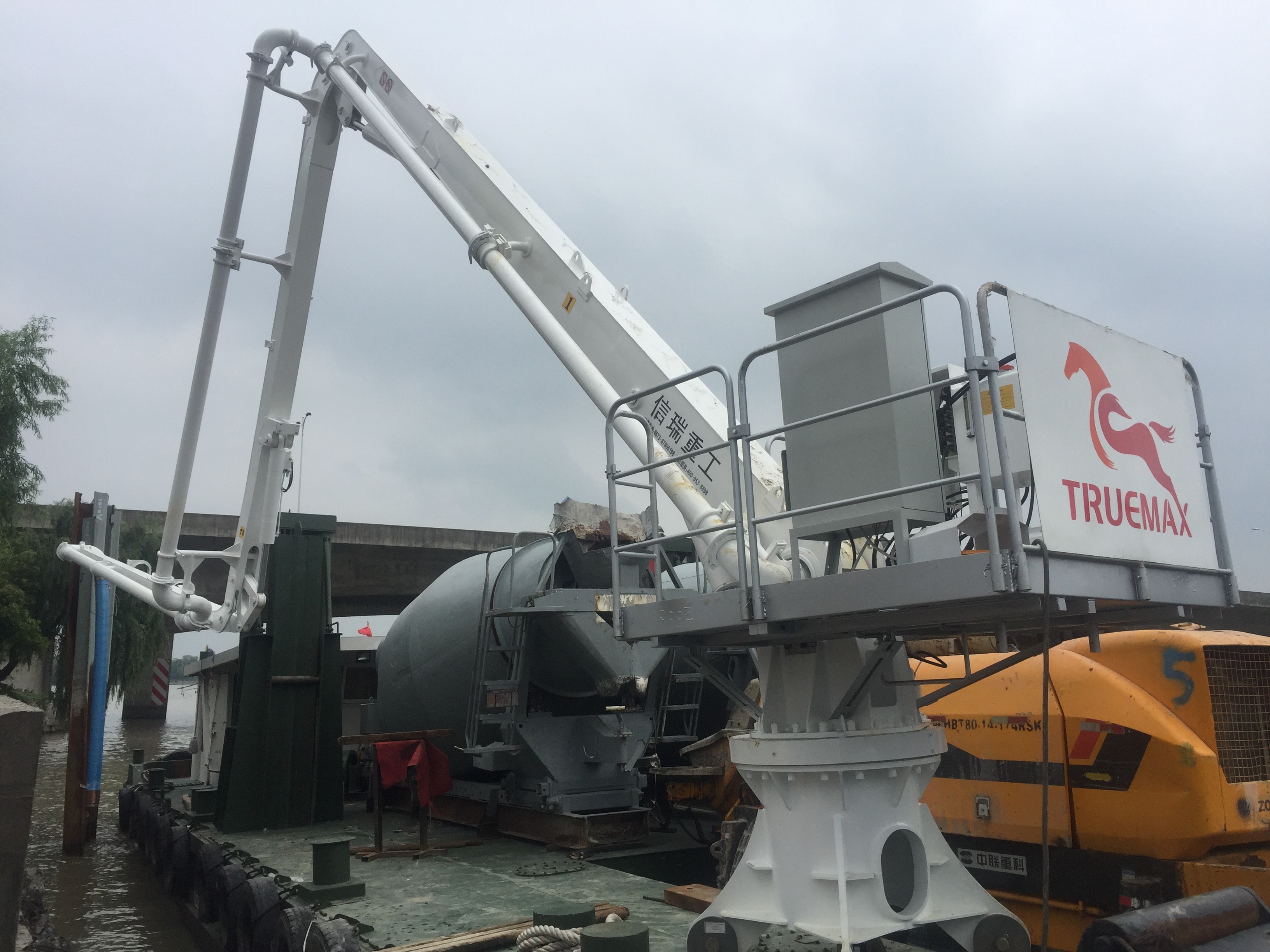 布料機(jī)價格 布料機(jī)價格