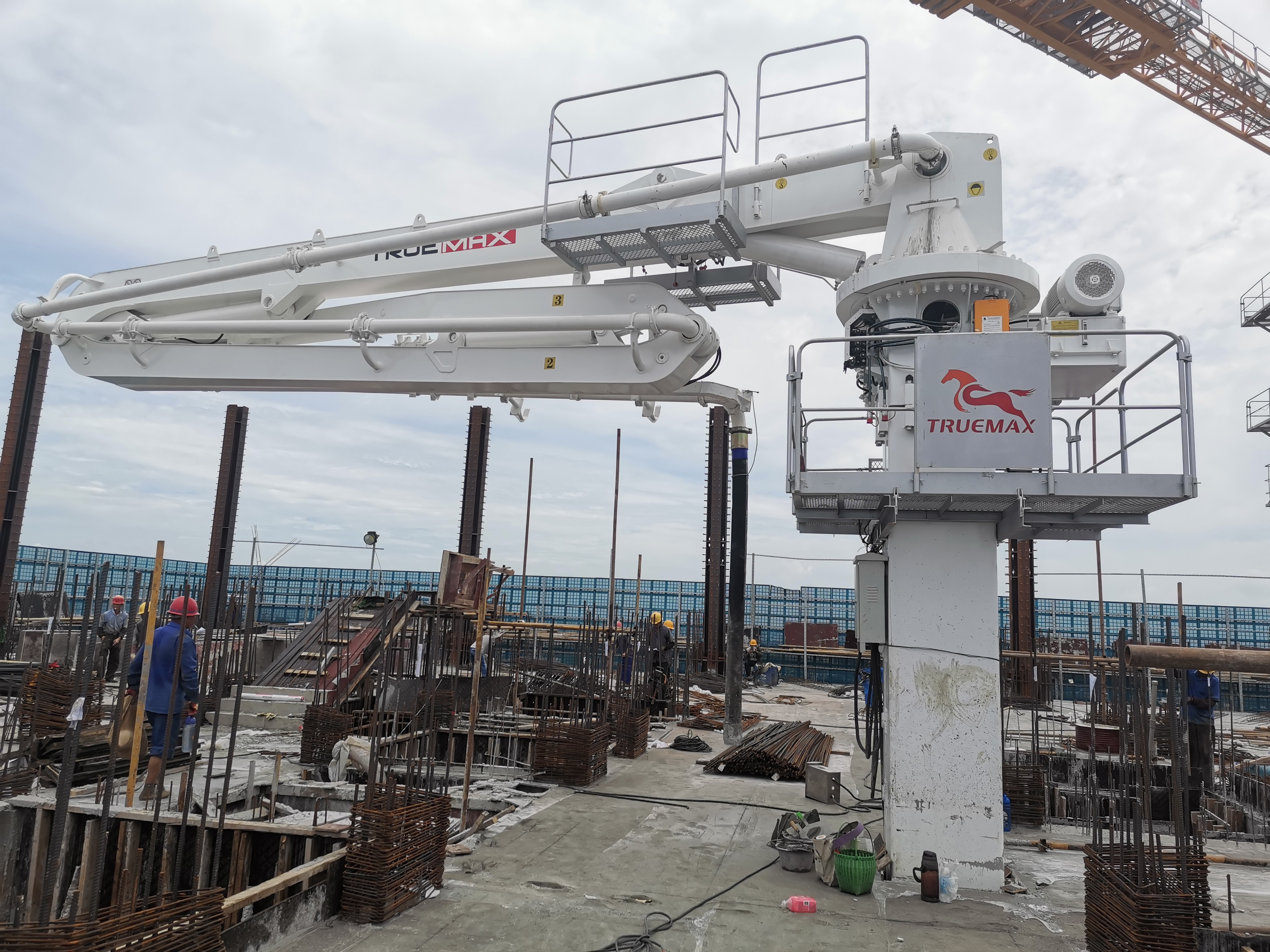 混凝土液壓布料機 混凝土液壓布料機