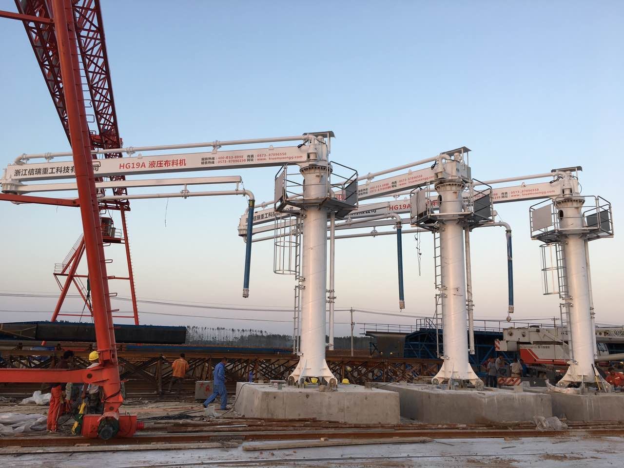 高鐵制梁布料機參數